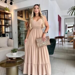 Vestido Longo Decote V em Camadas